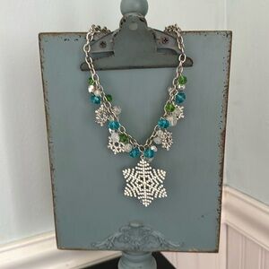 Snowflake rhinestone bejeweled necklace